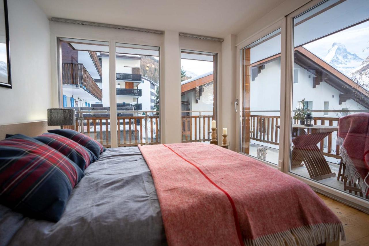 Modern Apartment With Matterhorn View Zermatt Kültér fotó